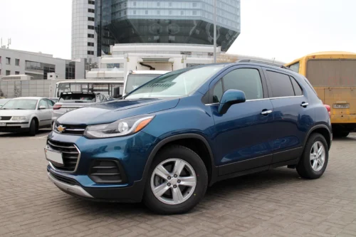 Chevrolet Trax 2021 - прокат авто на сутки без водителя