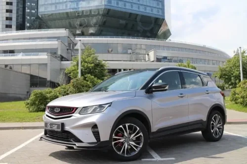 Geely Coolray SX11 - прокат авто на сутки без водителя