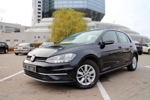Volkswagen Golf - прокат авто на сутки без водителя