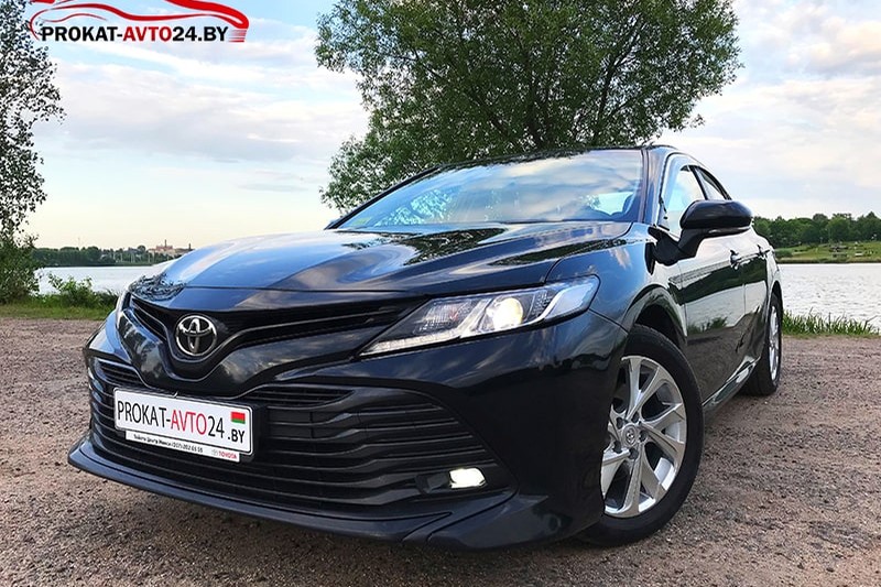 Toyota Camry 2019