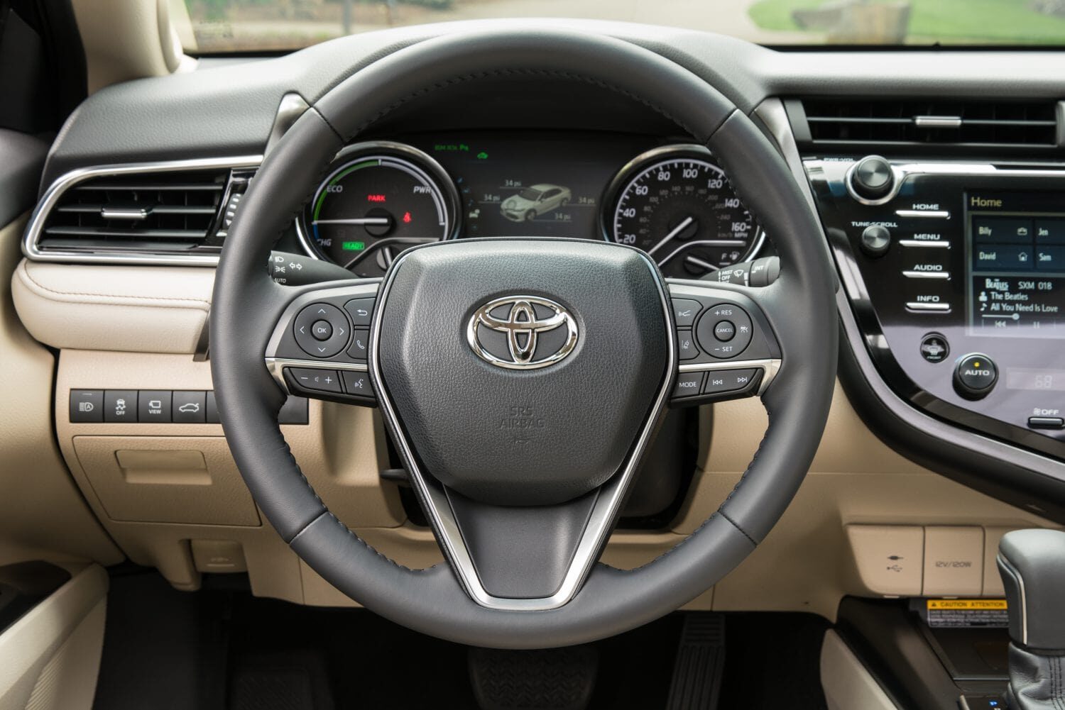 Toyota Camry, 2021г
