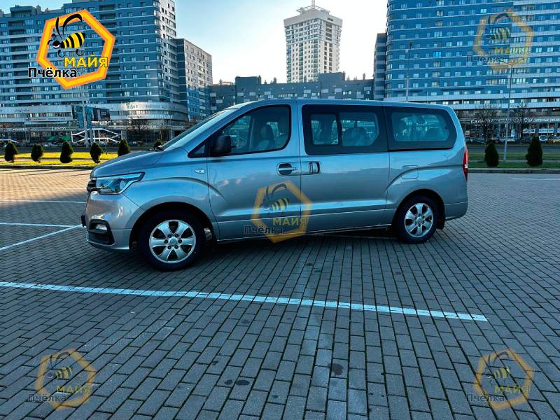 Hyundai H1 (Grand Starex)
