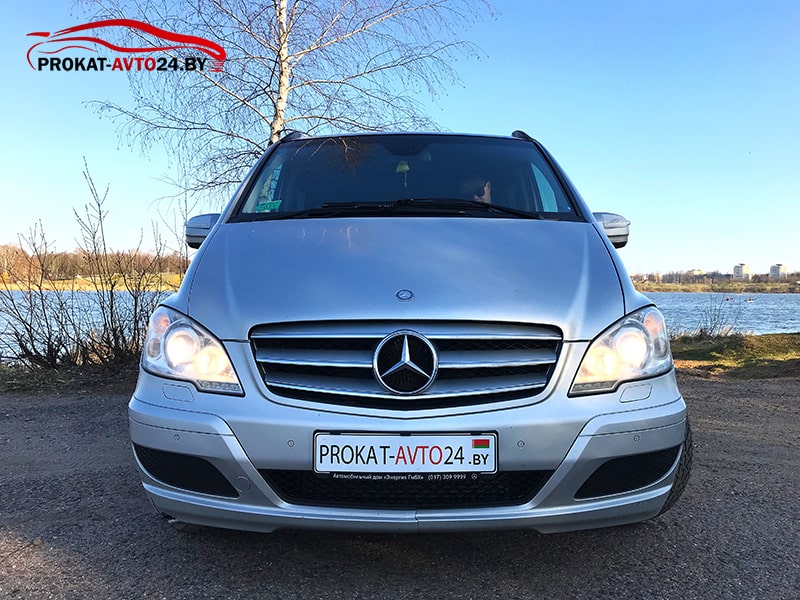 Mercedes Viano 2013