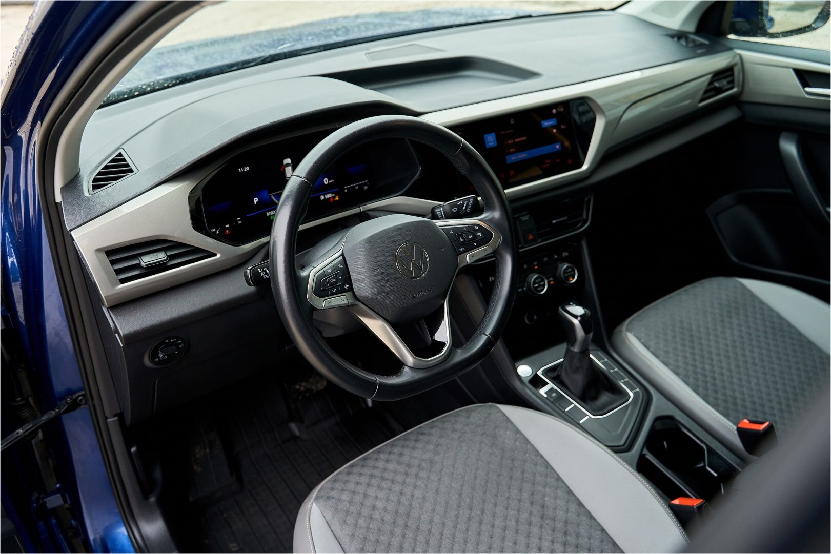 Volkswagen Taos, 2021-2023г