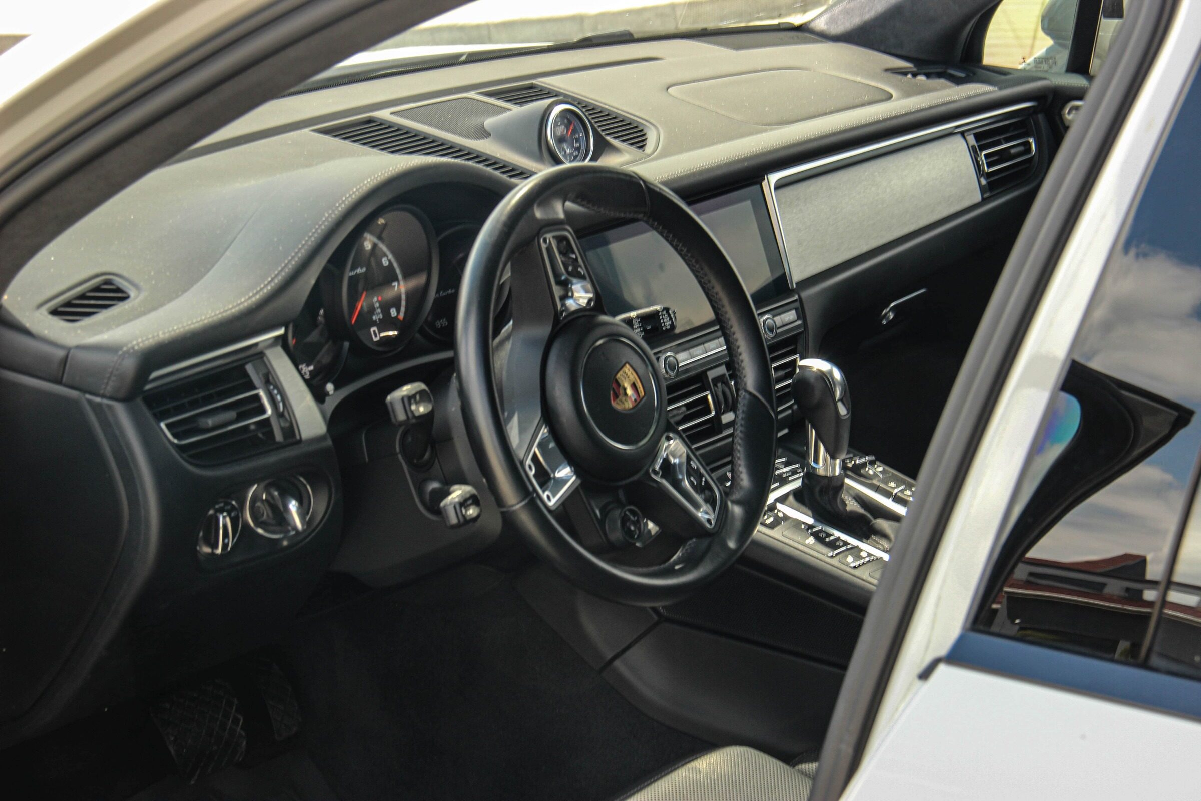 Porsche Macan Turbo Restayling, 2020г