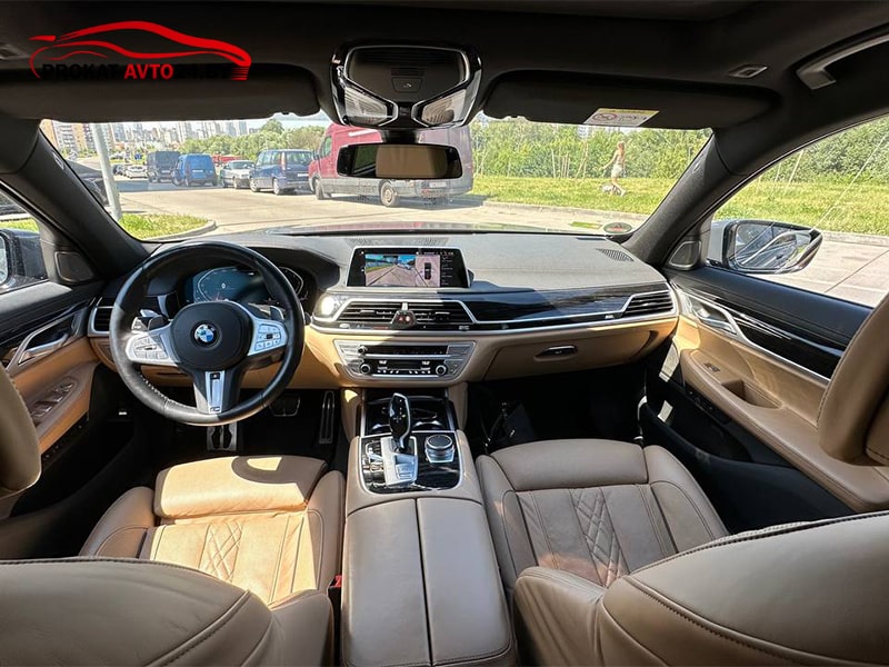 BMW 730 G12 Long рестайлинг 2021