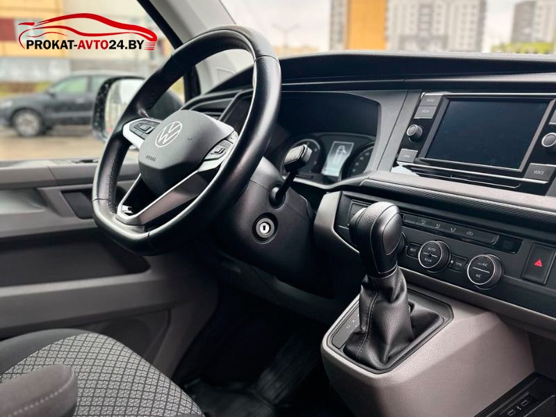 Volkswagen Caravelle T6 2022