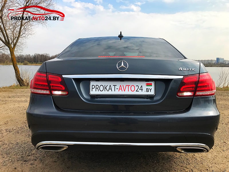 Mercedes E250D 4matic 2015
