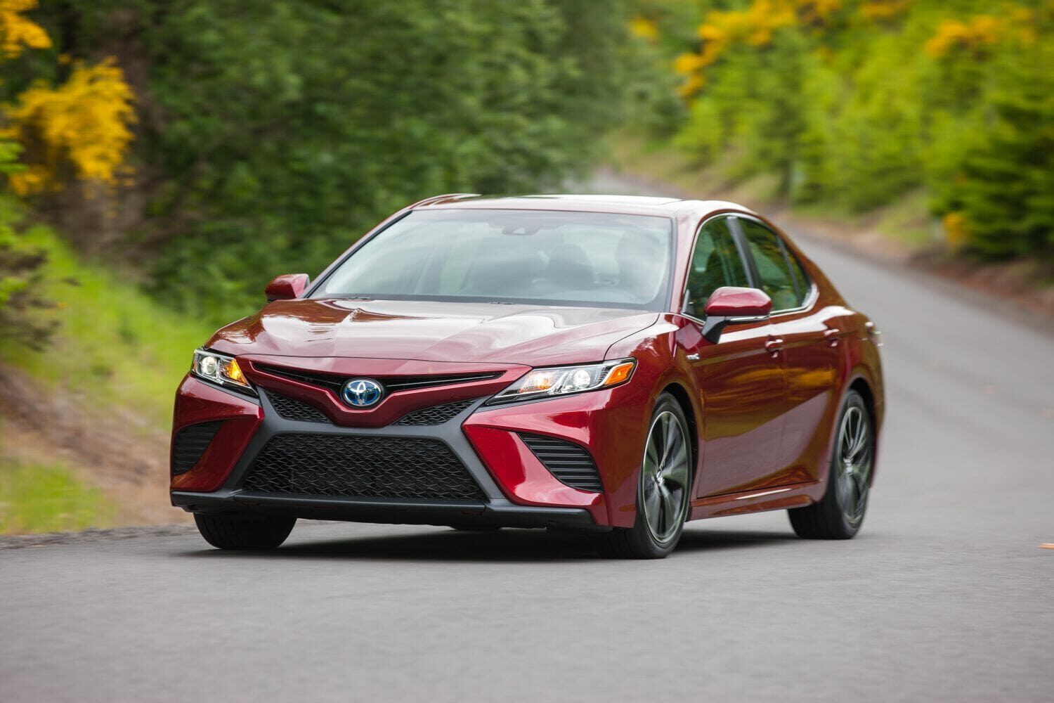 Toyota Camry, 2021г