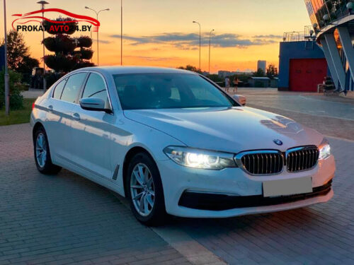 BMW 5-Серии G30 2018