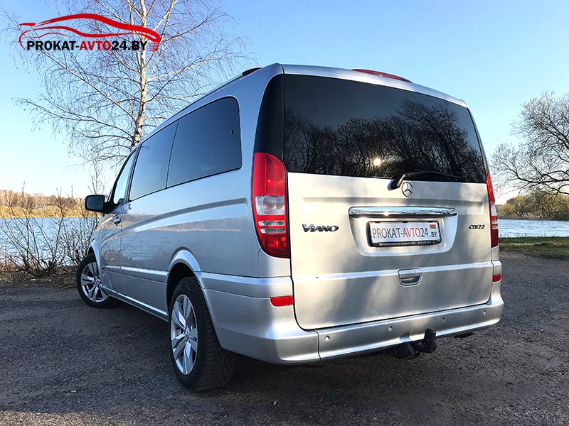 Mercedes Viano 2013