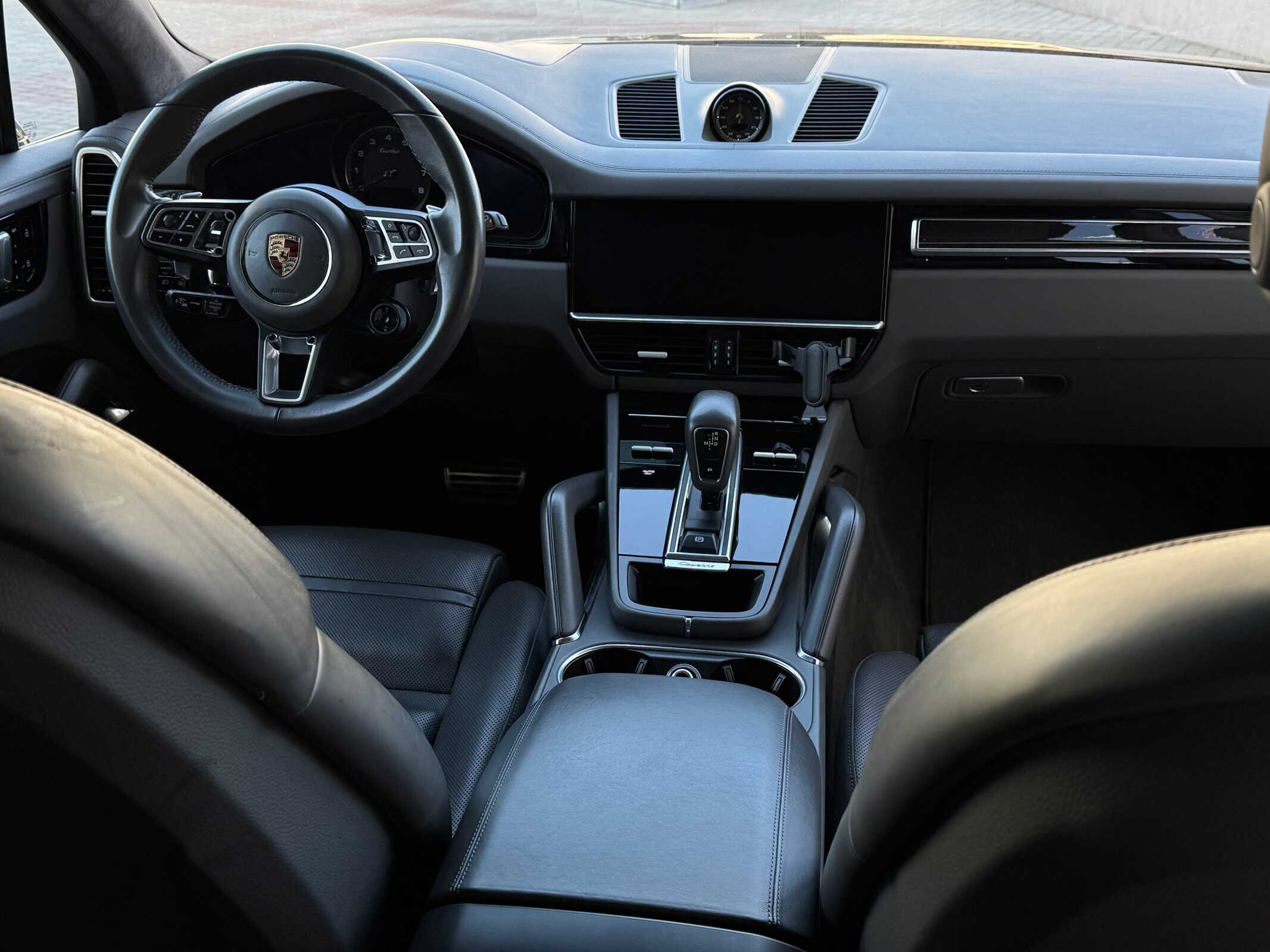 Porsche Cayenne Turbo, 2021г