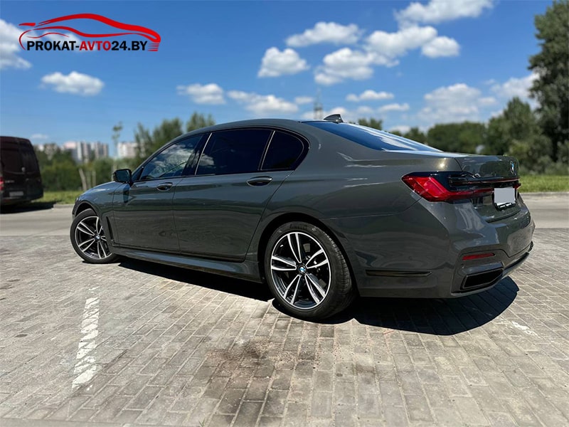 BMW 730 G12 Long рестайлинг 2021