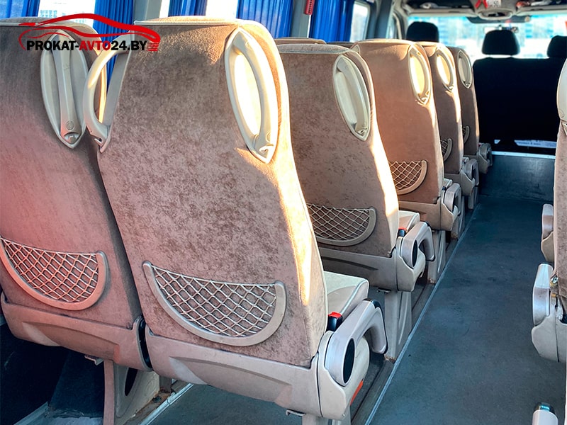 Mercedes-Benz Sprinter 19+1 мест