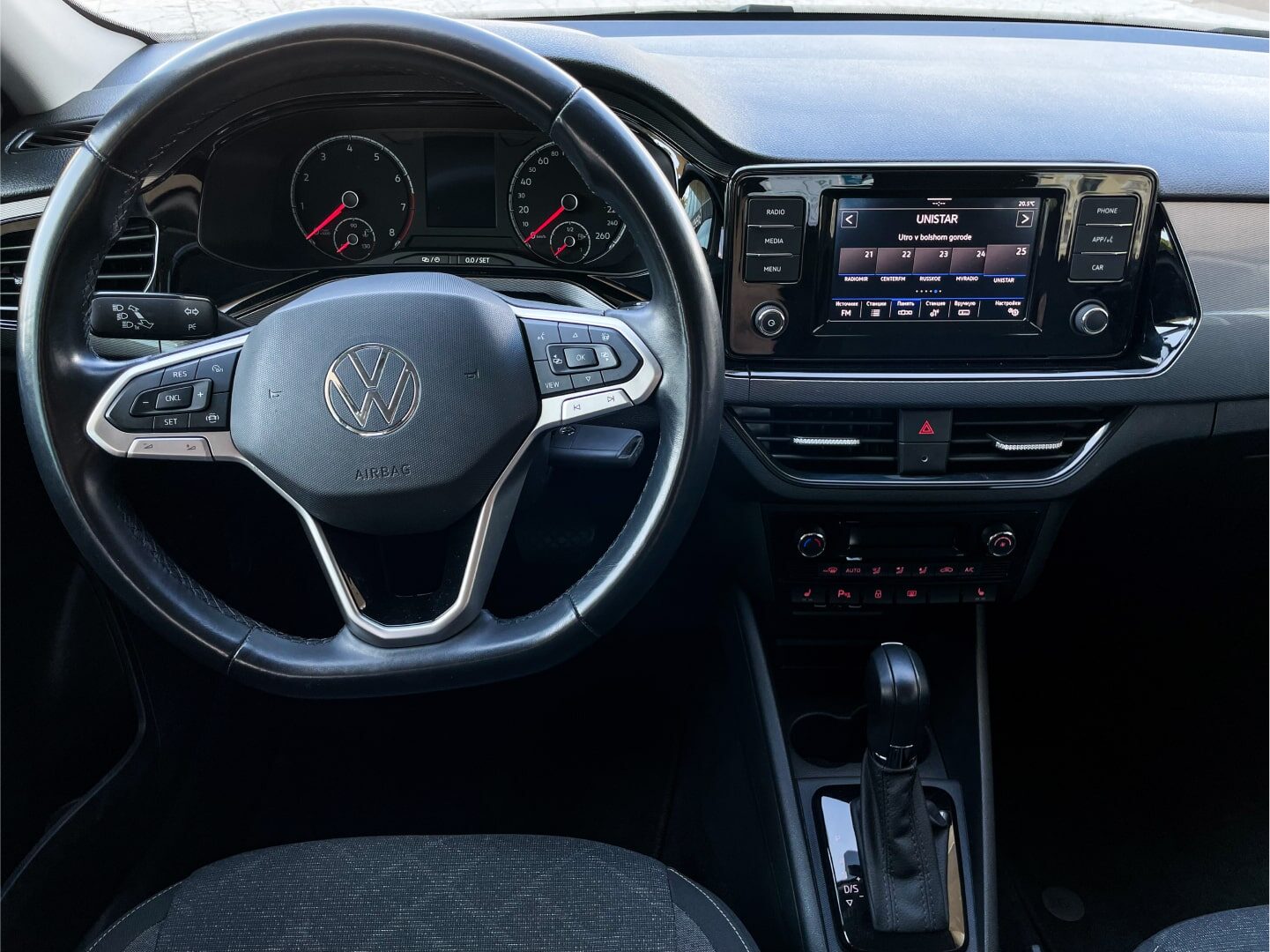 Volkswagen Polo, 2021-2022г
