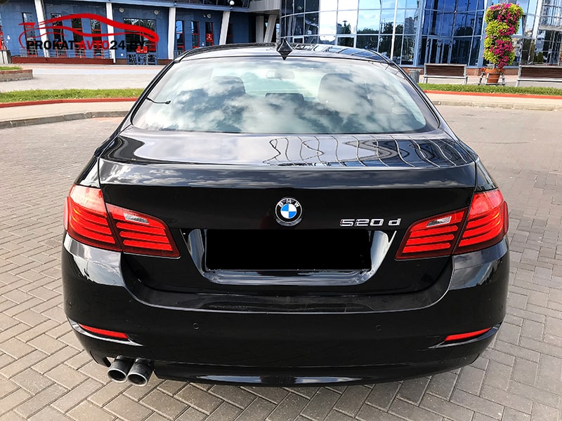 BMW 5-Серии F10 520d 2016
