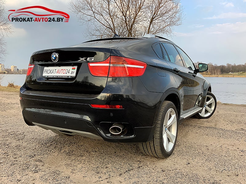 BMW X6 2011