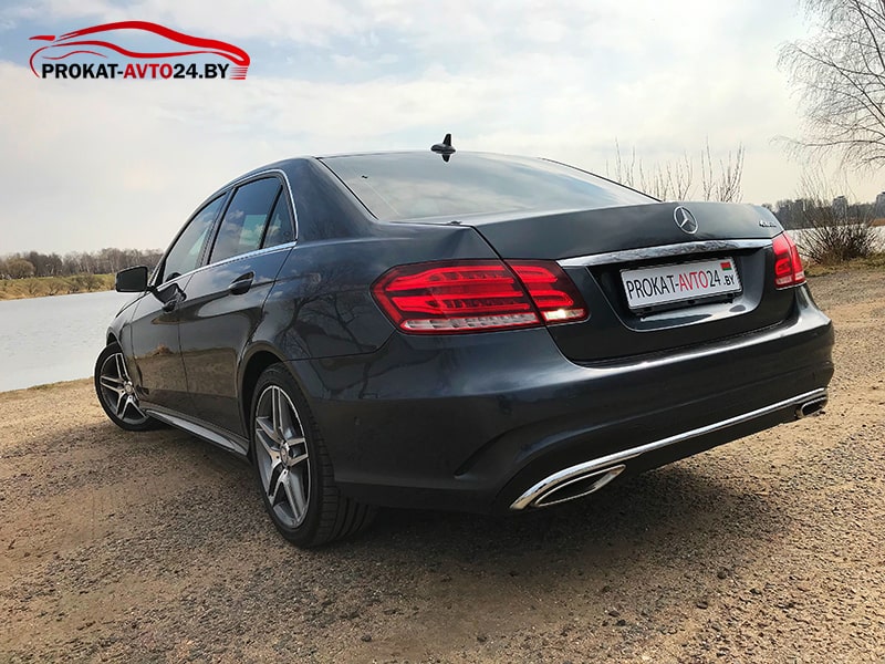 Mercedes E250D 4matic 2015