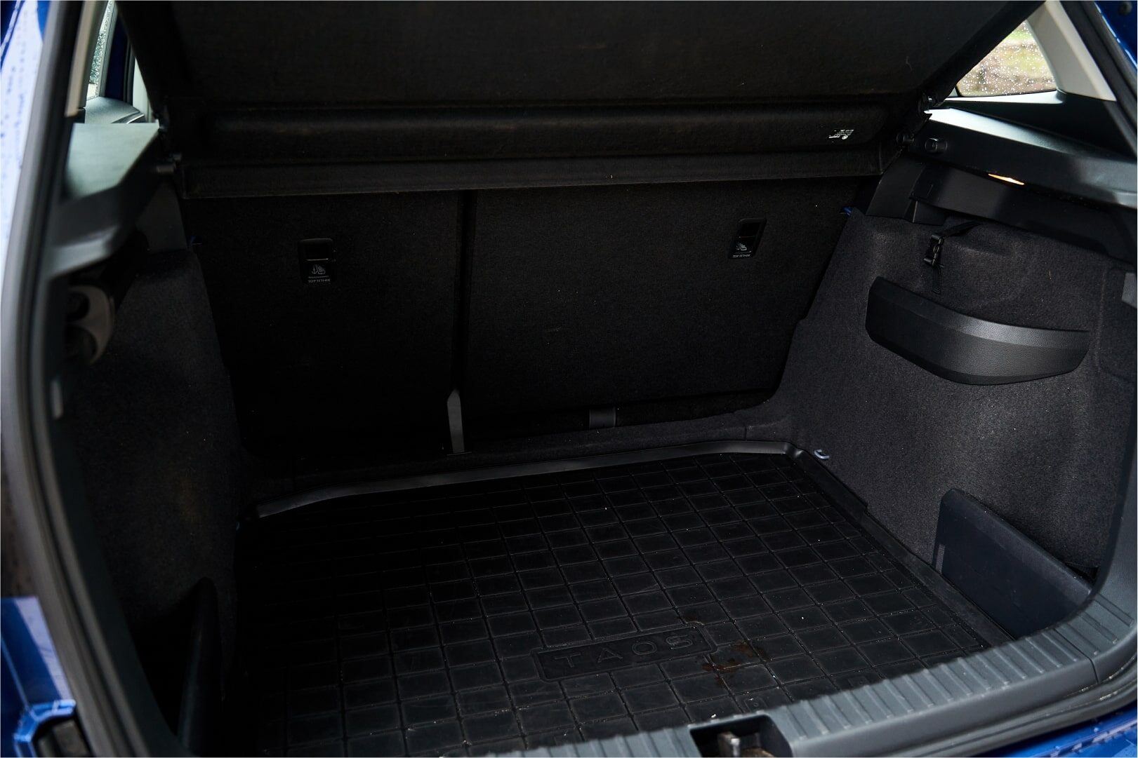 Volkswagen Taos, 2021-2023г