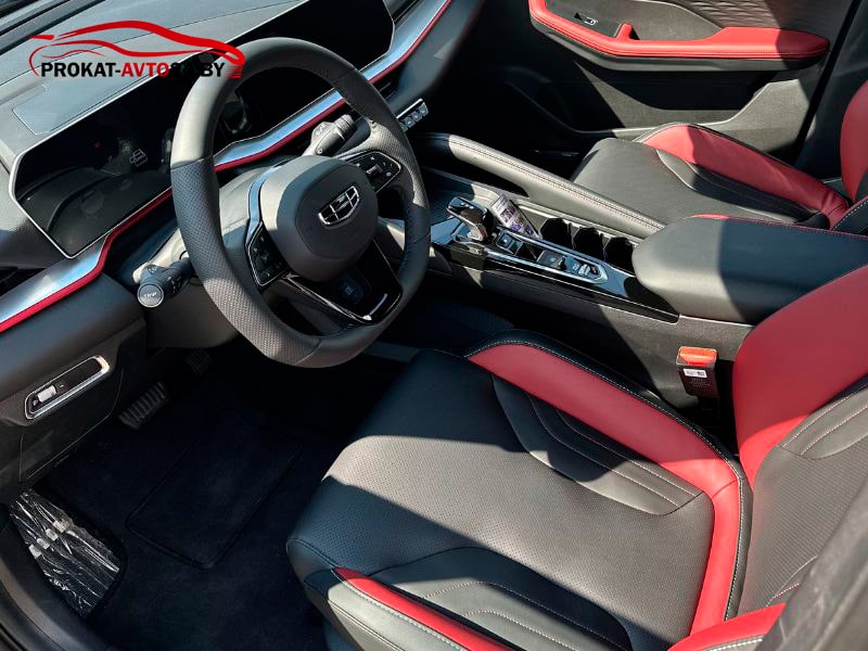 Geely Coolray 2024