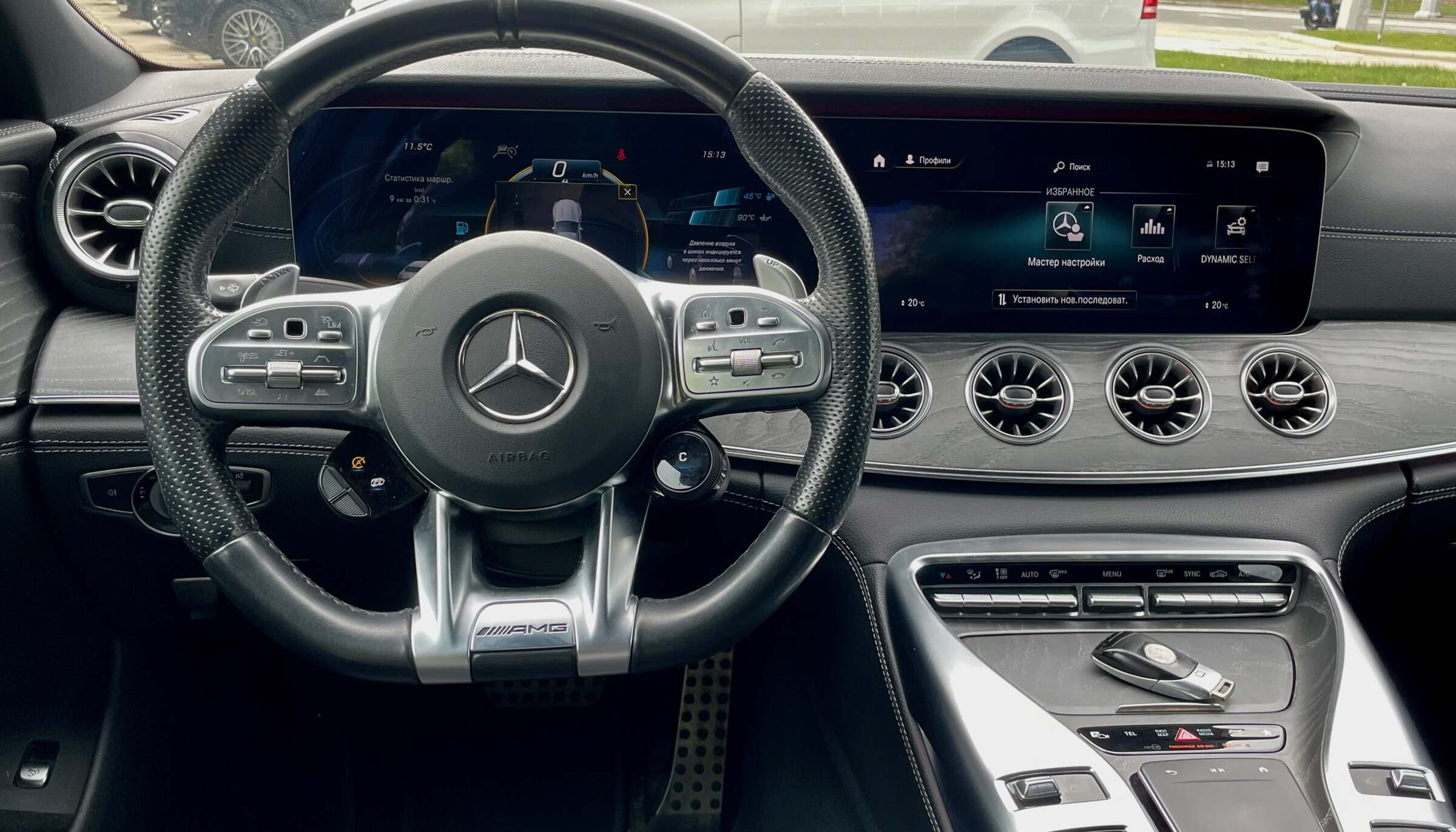 Mercedes benz AMG GT 43, 2020г