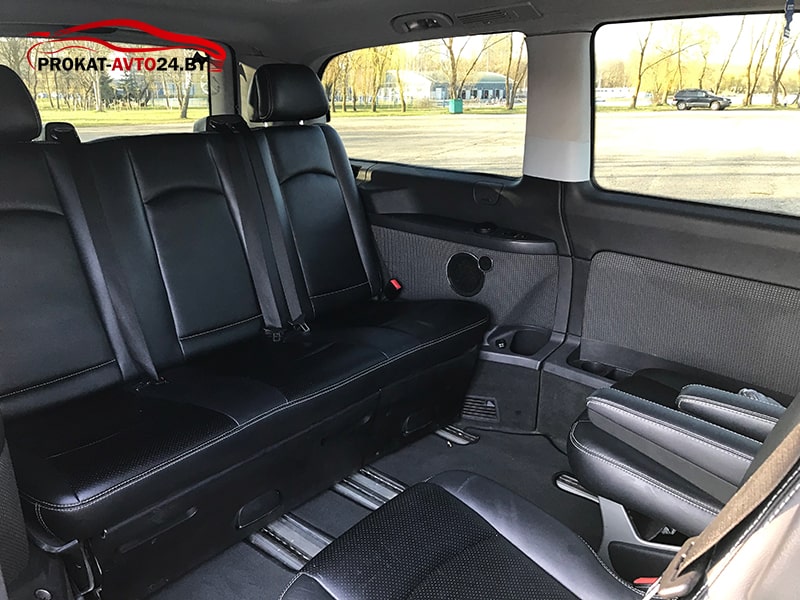 Mercedes Viano 2013