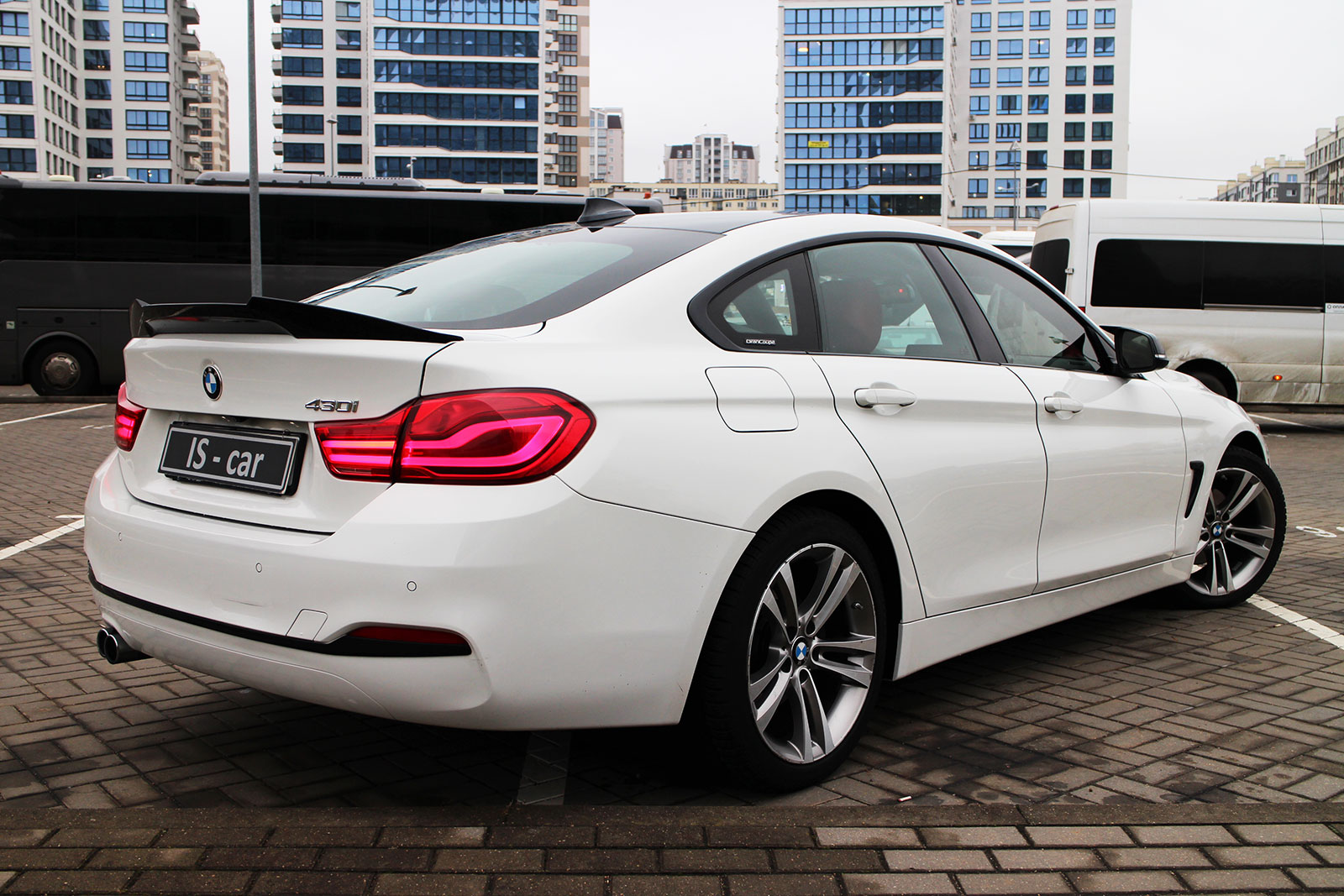 BMW 430i