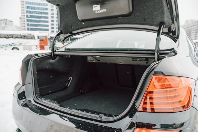 BMW 528i