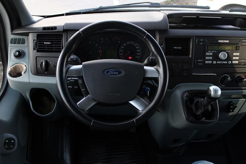 Ford Transit Middle 2013