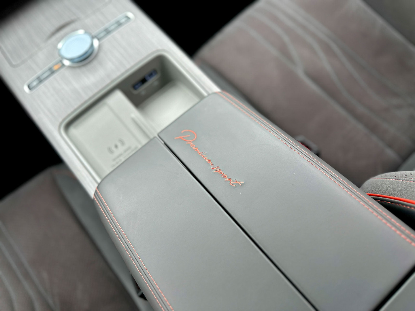 Geely Galaxy E8
