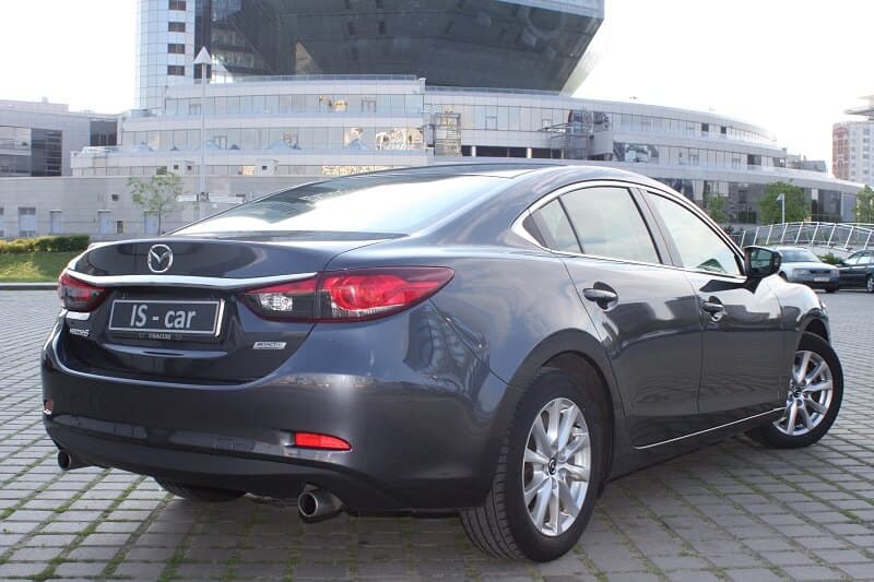 Mazda 6