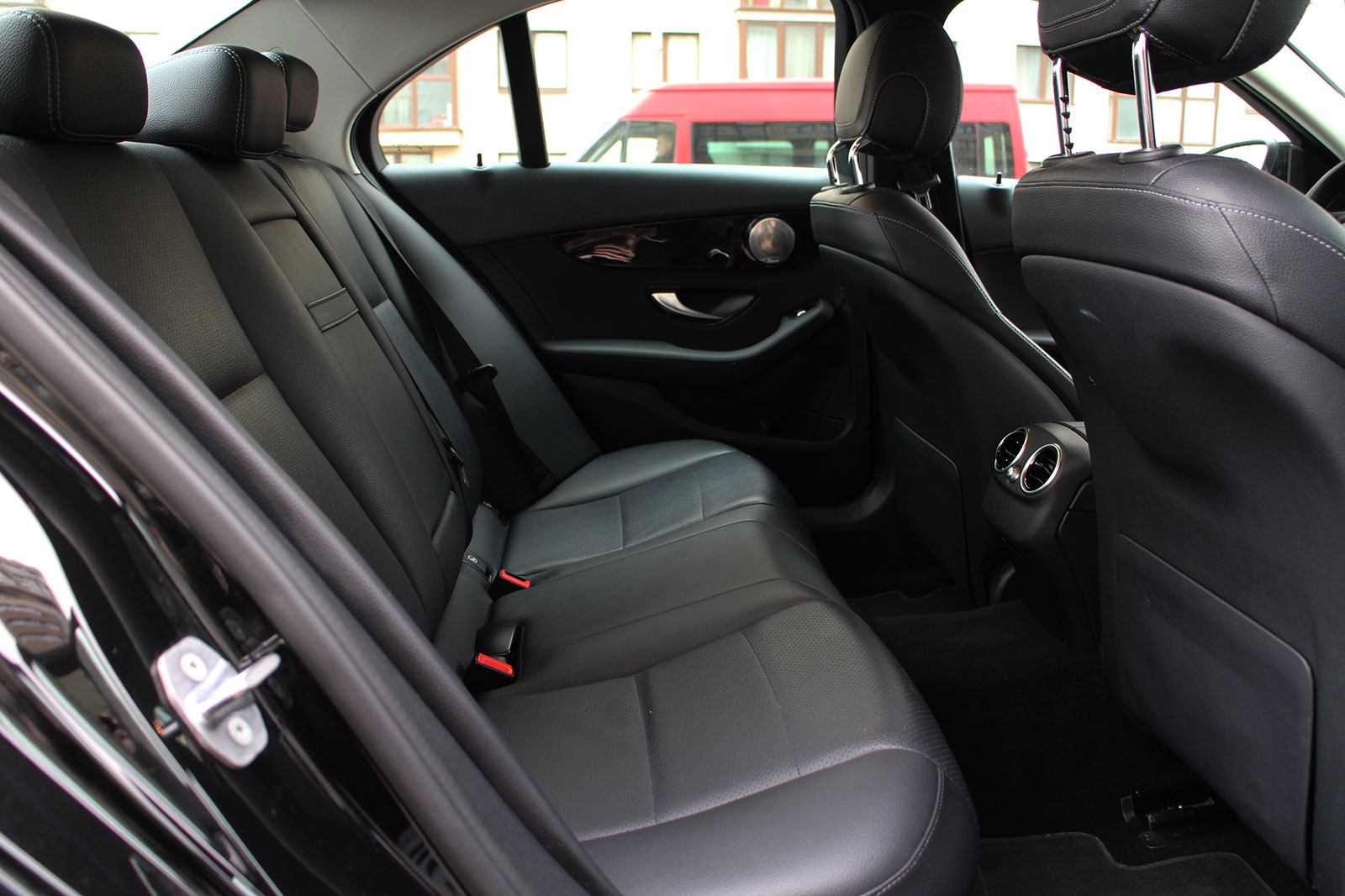 Mercedes C180
