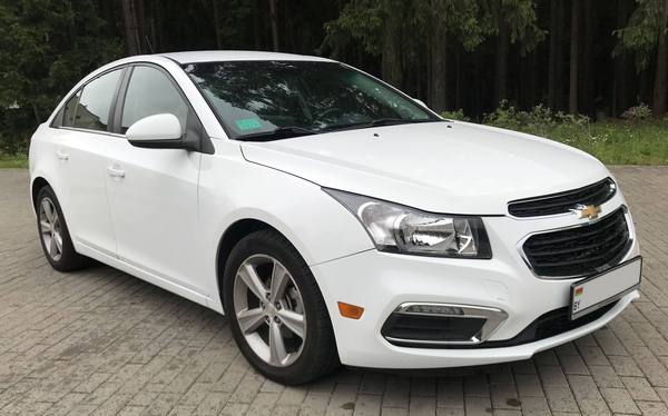 Chevrolet Cruze AT Белый