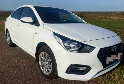 Hyundai Solaris (Accent) AT белый