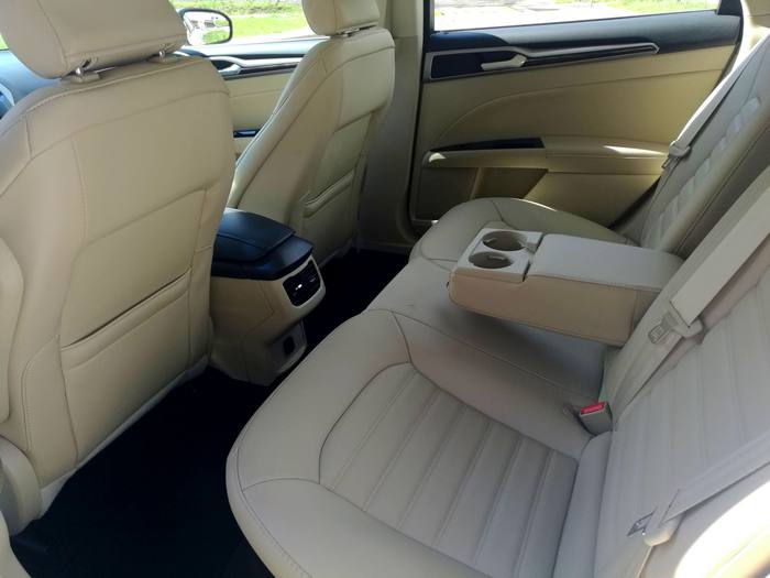 Ford Mondeo (Fusion) AT
