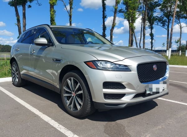 Jaguar F-Pace