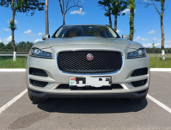 Jaguar F-Pace