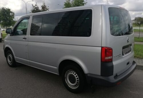 Volkswagen Caravelle MT